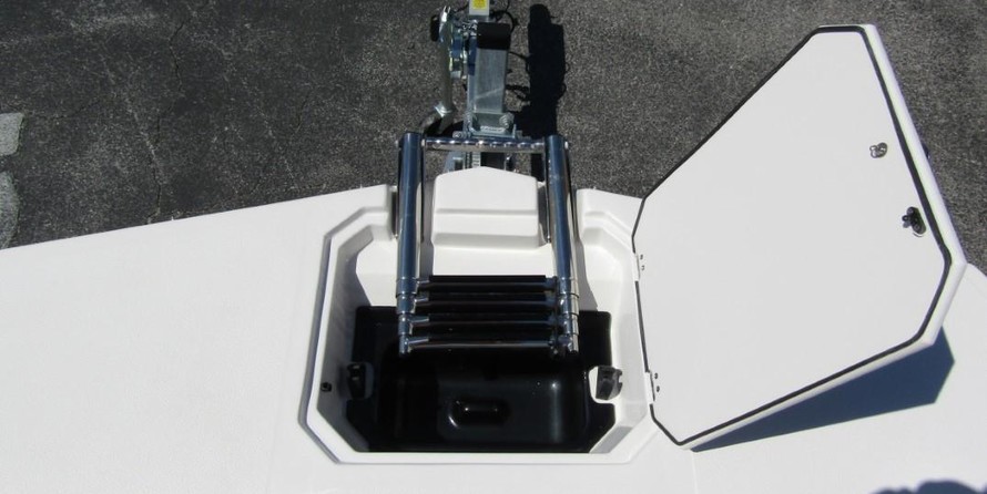 Starcraft Marine Crossover 210 OB SCX EXT