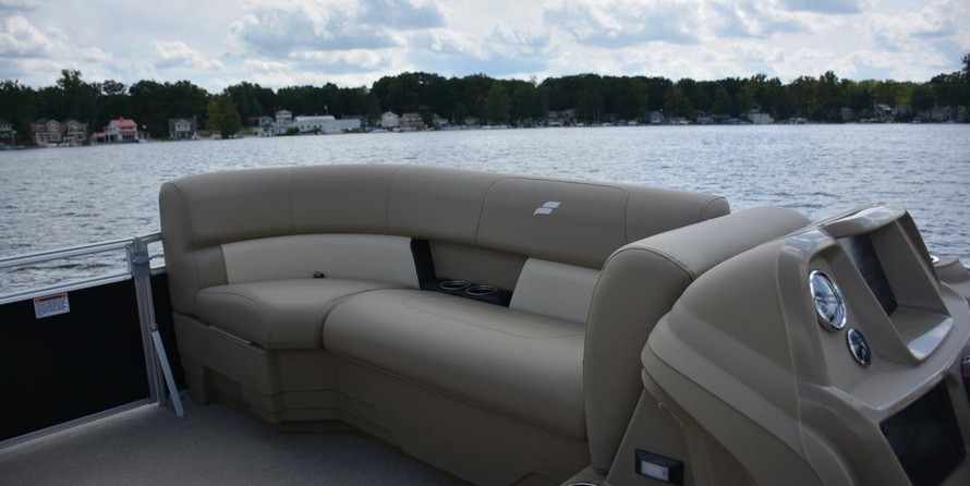 Starcraft Marine EX 22 R