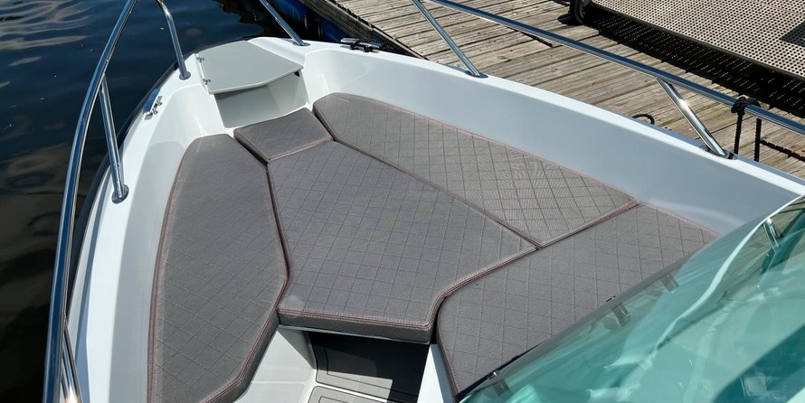 Quicksilver Activ 535 Open