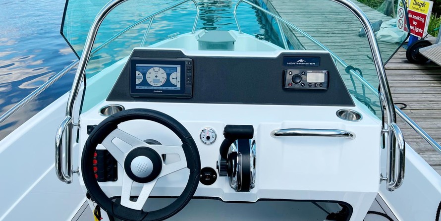 Quicksilver Activ 535 Open