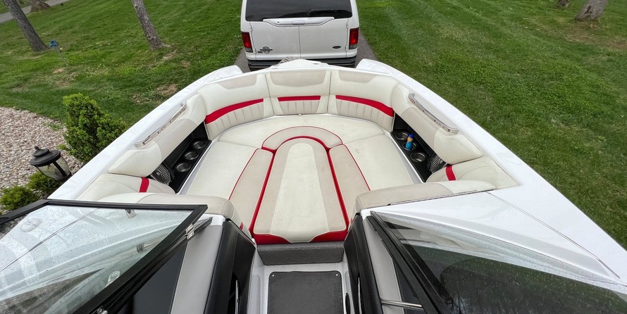Malibu Wakesetter 24 MXZ