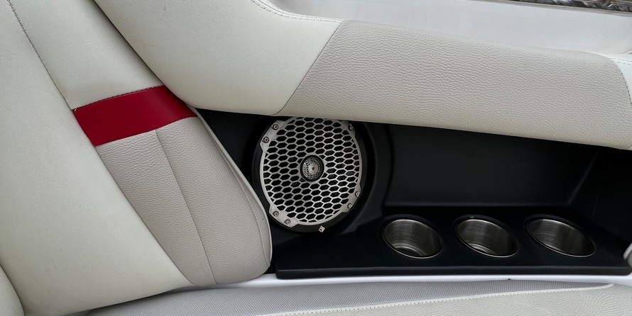 Malibu Wakesetter 24 MXZ