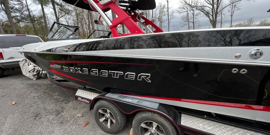 Malibu Wakesetter 24 MXZ