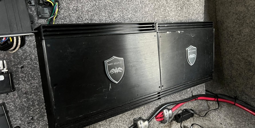 Malibu Wakesetter 24 MXZ