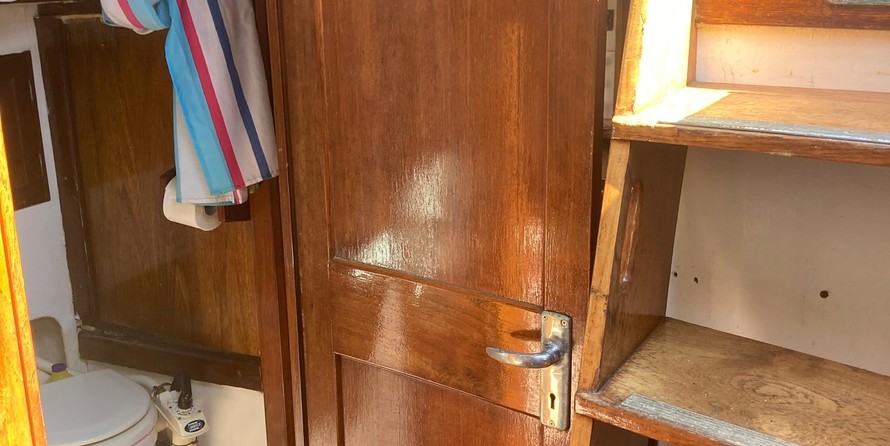 Cheoy Lee Offshore 40