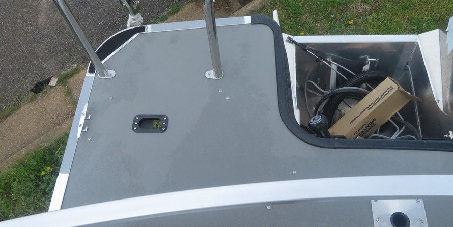 Starcraft Marine SLS 3