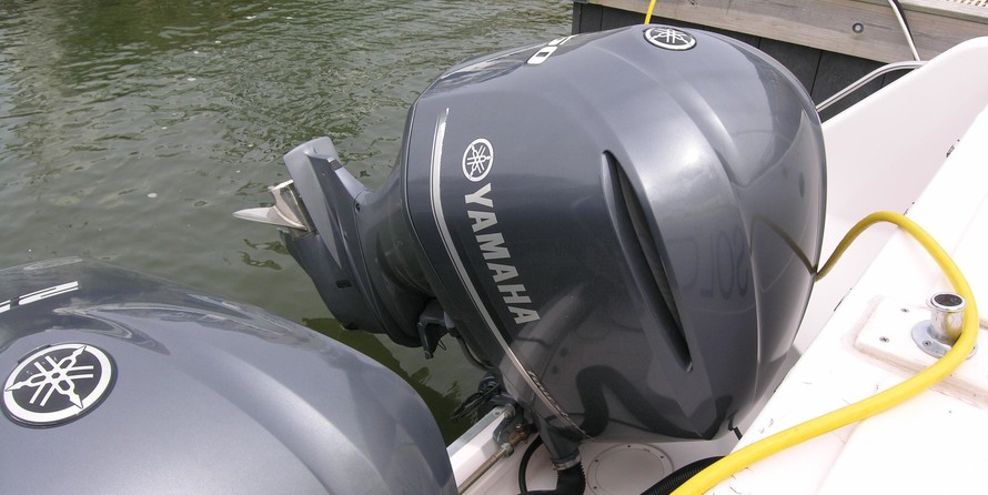 Grady-White Express 330