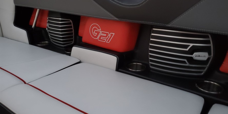 Super Air Nautique G21