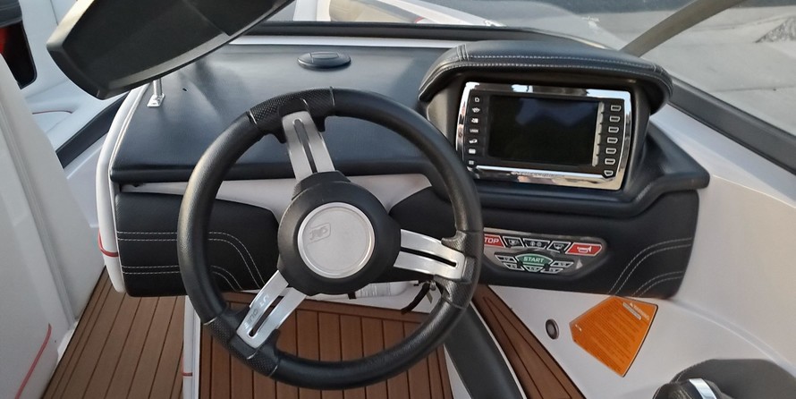 Super Air Nautique G21