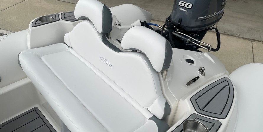 Zodiac Yachtline 440 Deluxe NEO GL Edition 60hp On Order