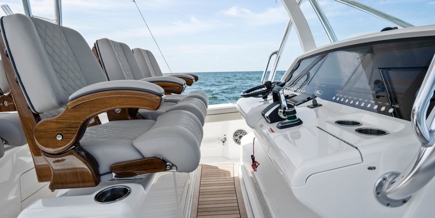 Valhalla Boatworks V-46