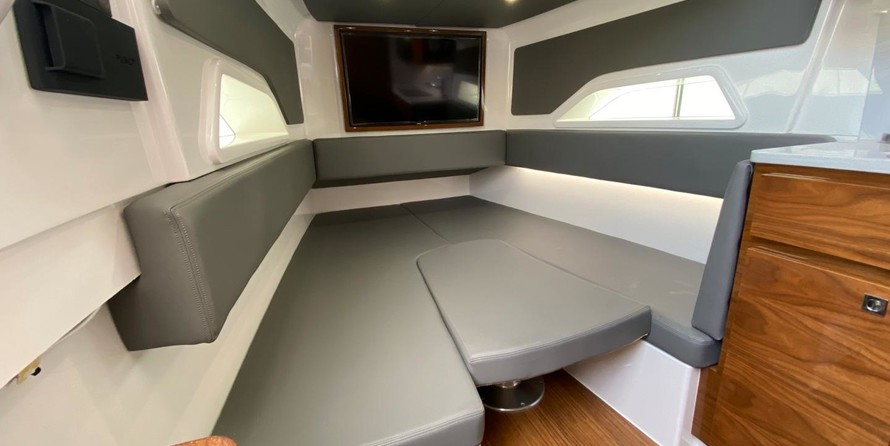 Valhalla Boatworks V-46