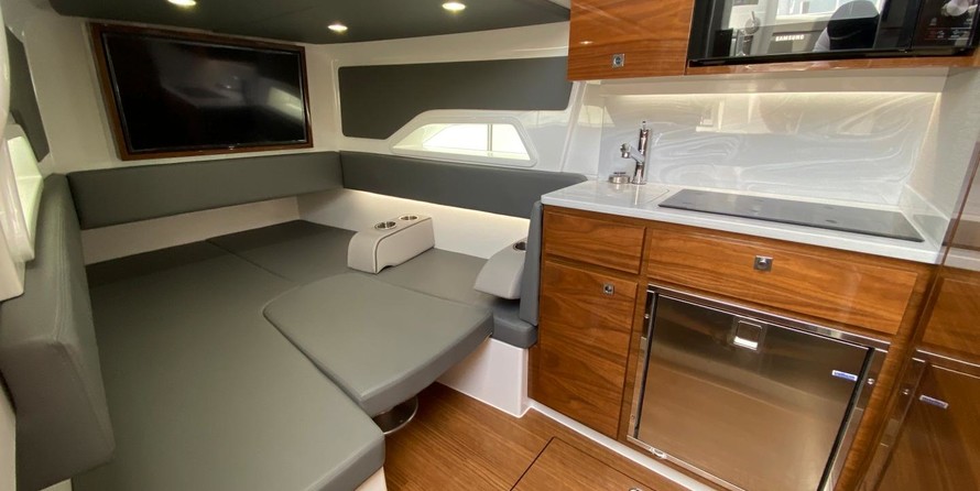 Valhalla Boatworks V-46