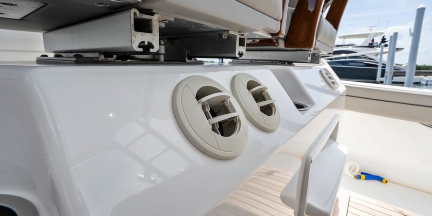 Valhalla Boatworks V-46