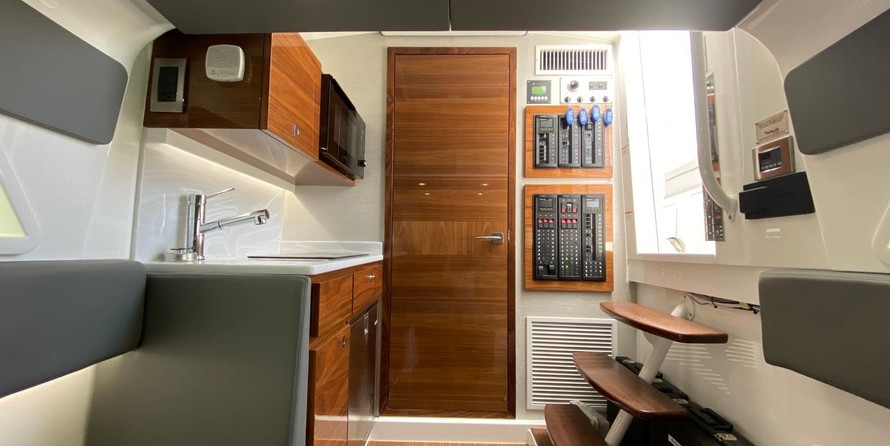 Valhalla Boatworks V-46