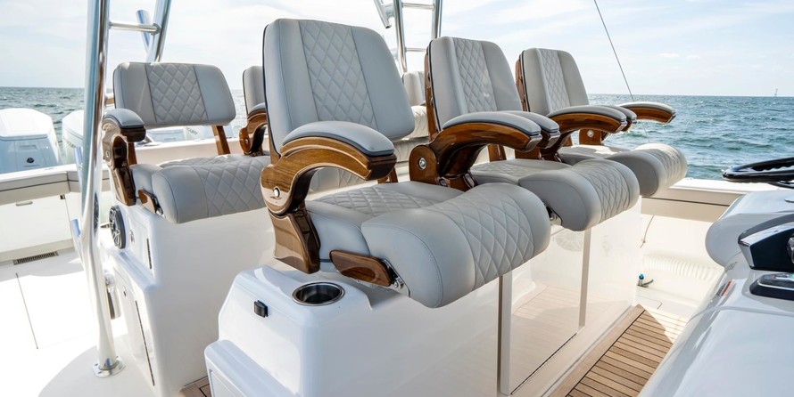 Valhalla Boatworks V-46