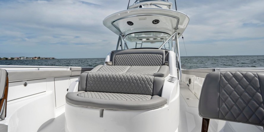 Valhalla Boatworks V-46