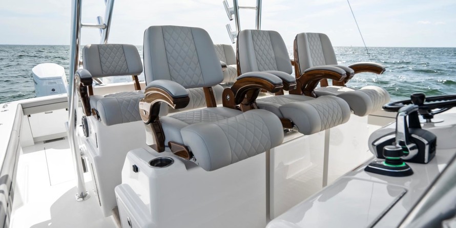 Valhalla Boatworks V-46