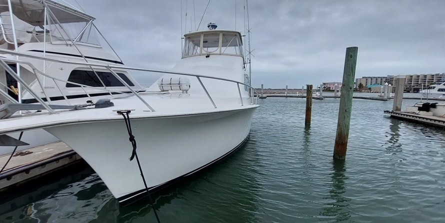 Ocean Yachts Convertible