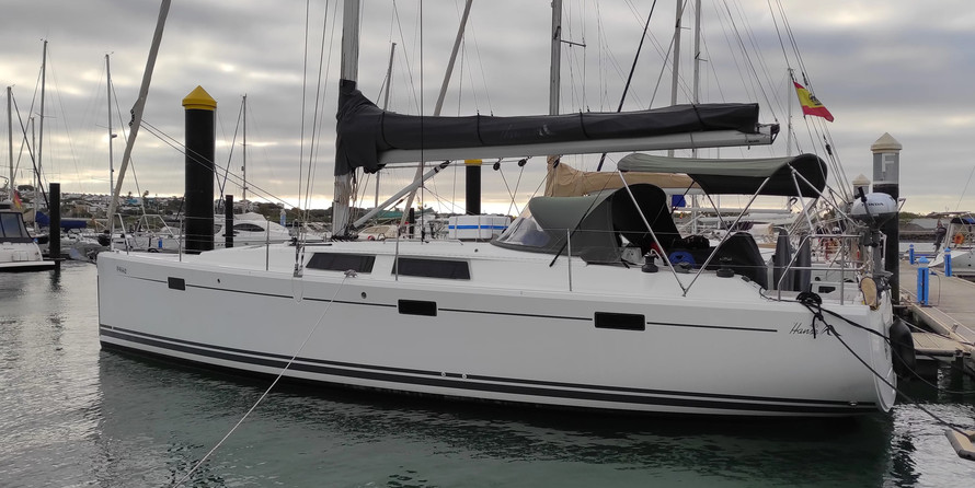 Hanse 415