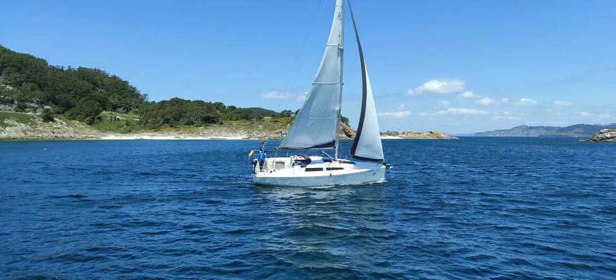 Hanse 415