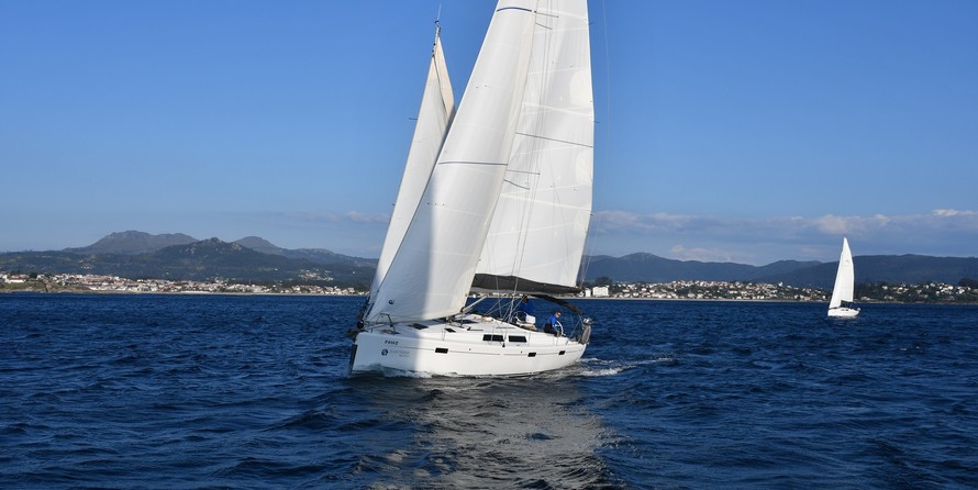 Hanse 415