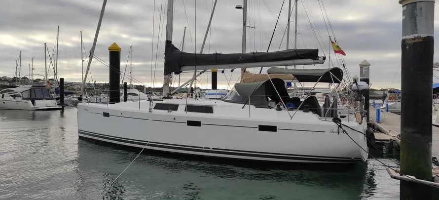 Hanse 415