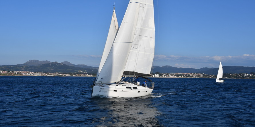 Hanse 415