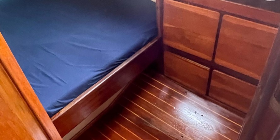 Custom Luxury Cruiser 190