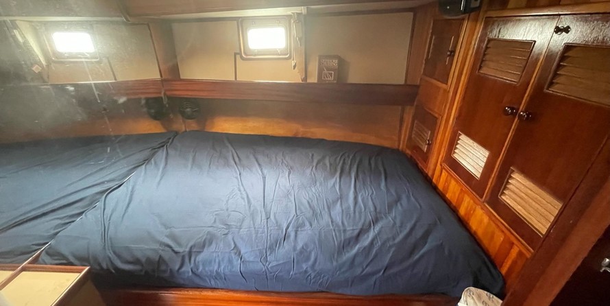 Custom Luxury Cruiser 190