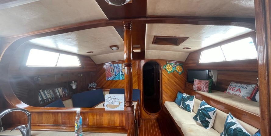 Custom Luxury Cruiser 190