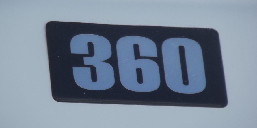 Luhrs 36 Convertible