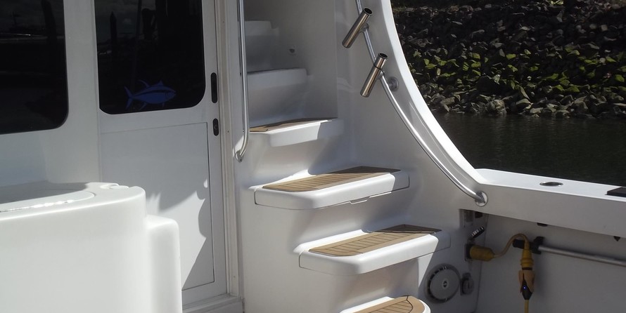 Luhrs 36 Convertible