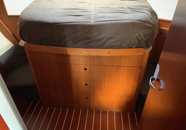 Luhrs 36 Convertible