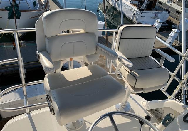 Luhrs 36 Convertible