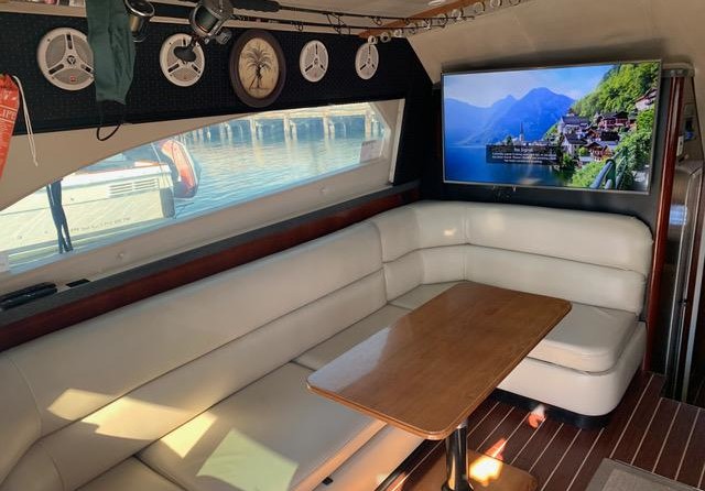 Luhrs 36 Convertible