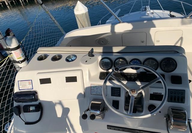 Luhrs 36 Convertible