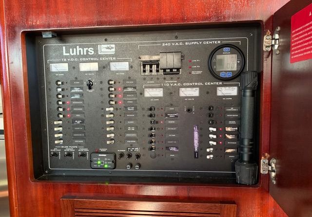 Luhrs 36 Convertible