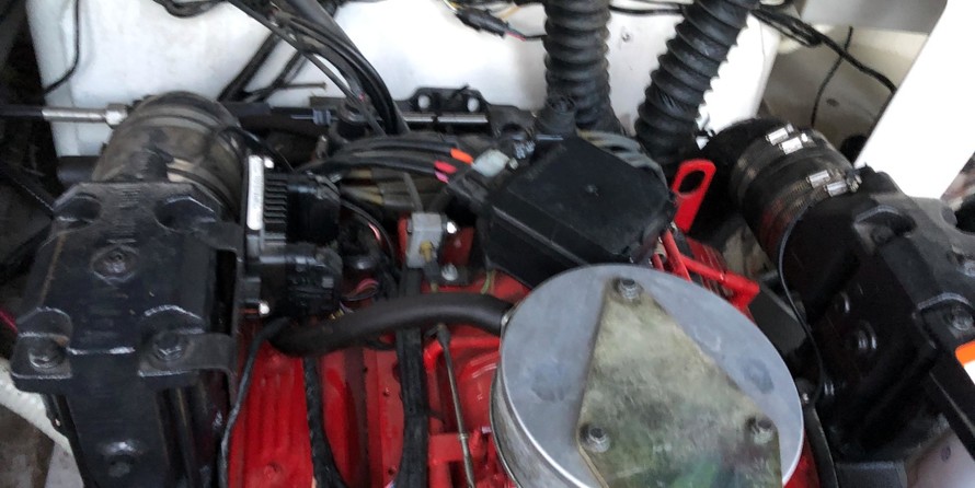 Four winns 220 horizon