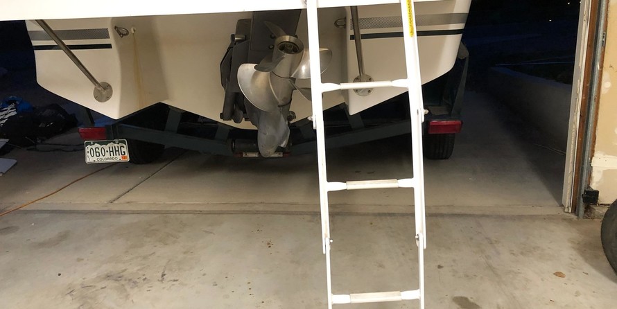 Four winns 220 horizon