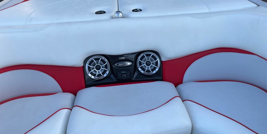 Malibu Wakesetter 247 LSV