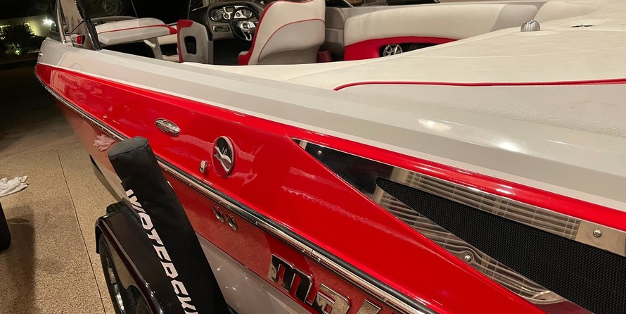 Malibu Wakesetter 247 LSV