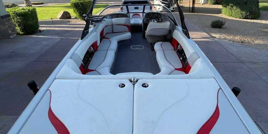 Malibu Wakesetter 247 LSV