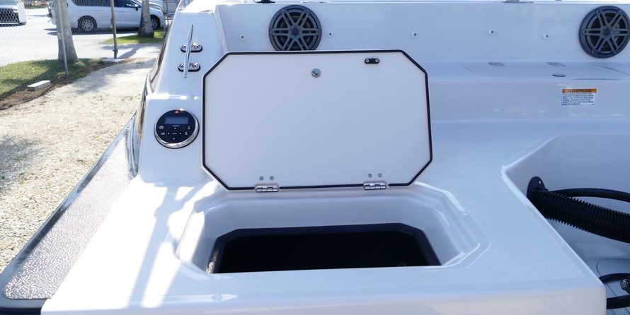 Starcraft Marine MDX OB 211 E