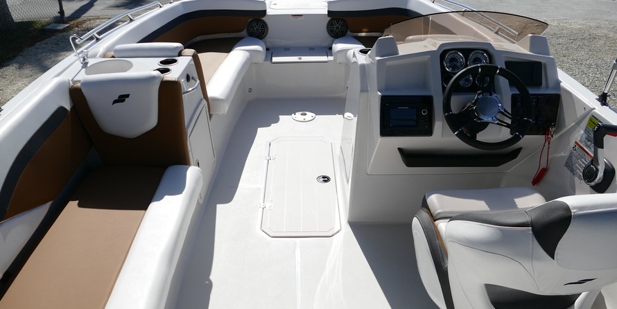 Starcraft Marine MDX OB 211 E