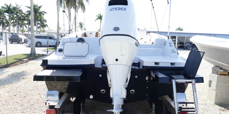 Starcraft Marine MDX OB 211 E