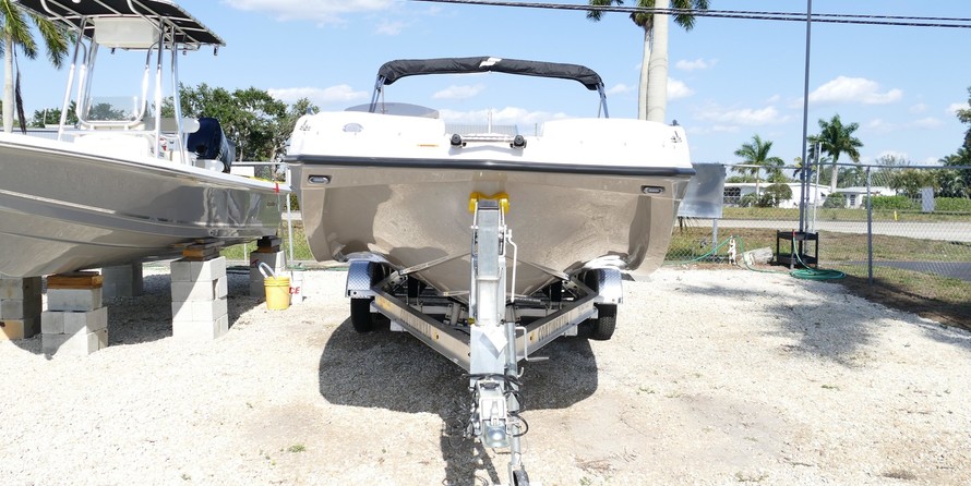 Starcraft Marine MDX OB 211 E