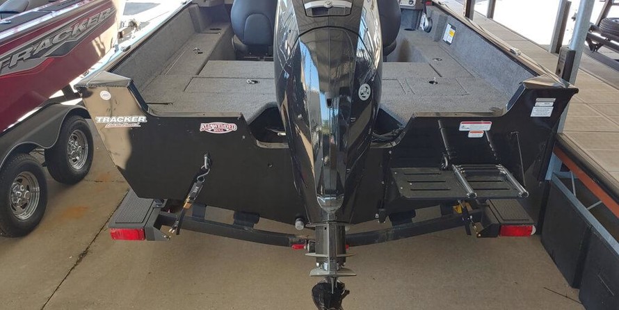 Tracker Pro Guide V-175 WT