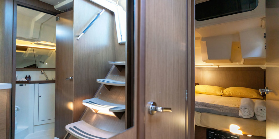 Beneteau Oceanis 46.1