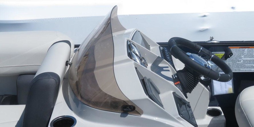 Starcraft Marine SLS 3